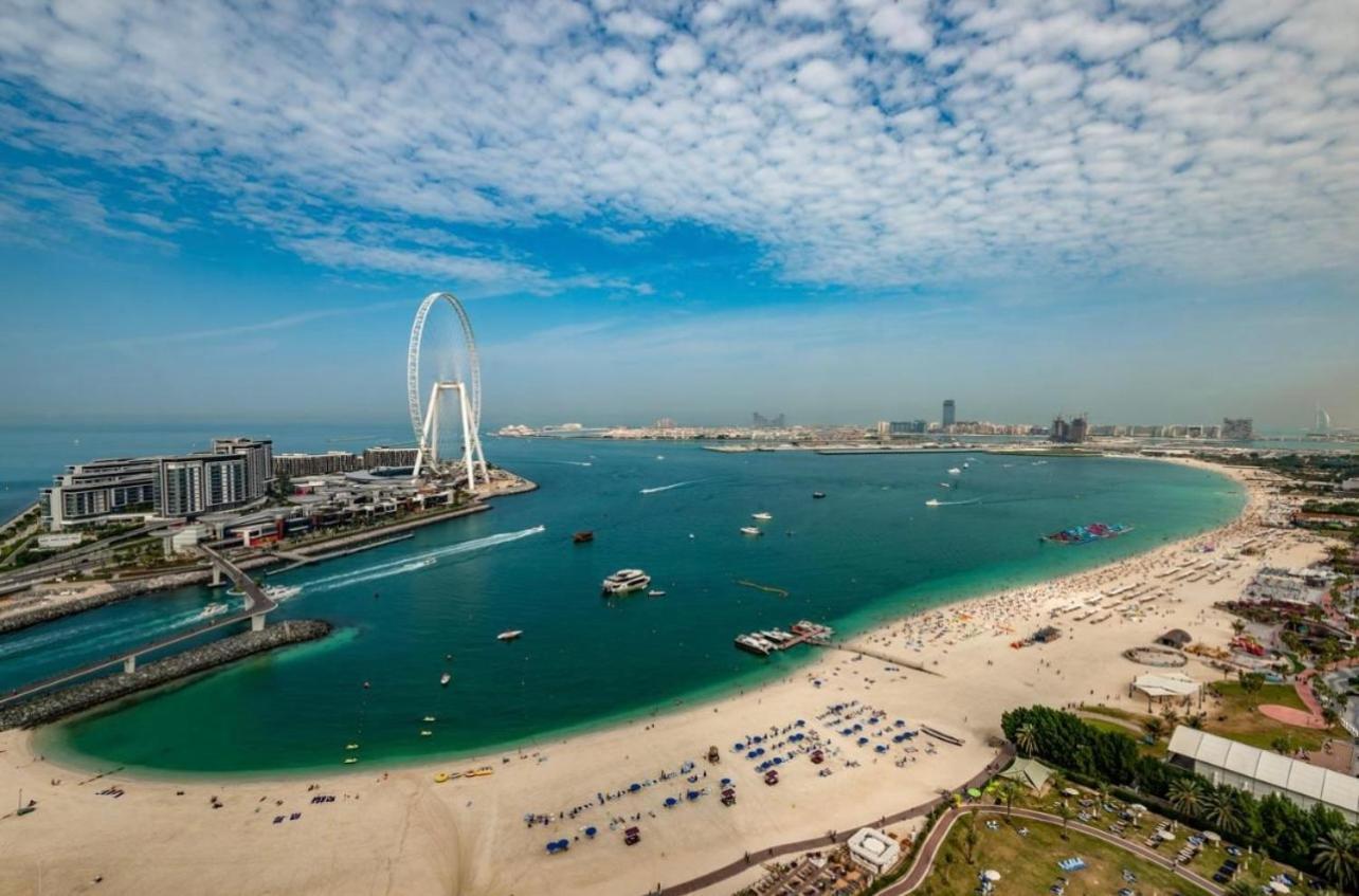 Seaview Beach Hostel Jbr - Walk To Beach - Gym - Pool - Metro Station Dubái Exterior foto